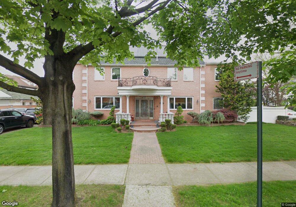 19509 90th Ave, Hollis, NY 11423 - photo 1