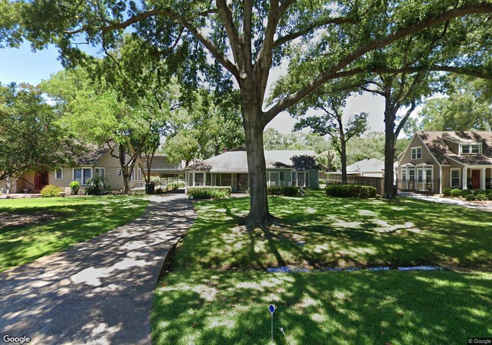 520 W 31st St, Houston, TX 77018 - photo 1