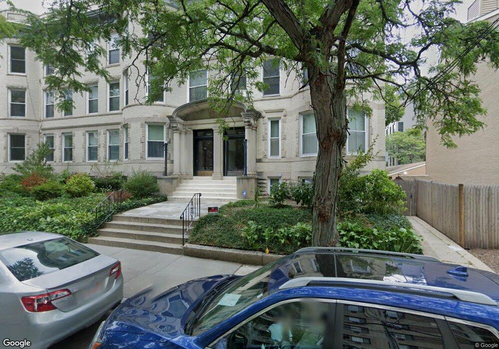 93 Centre St unit 1, Brookline, MA 02446 - photo 1