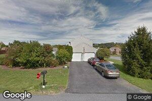 1103 Candlewycke Dr, Laurys Station, PA 18059