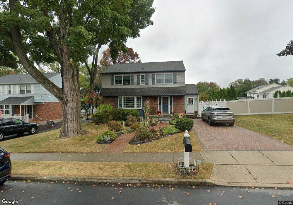 67 Woodlawn Ave, Broomall, PA 19008 - photo 1