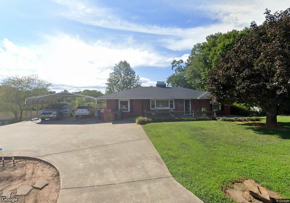 260 Erwin Hills Rd, Asheville, NC 28806 - photo 1