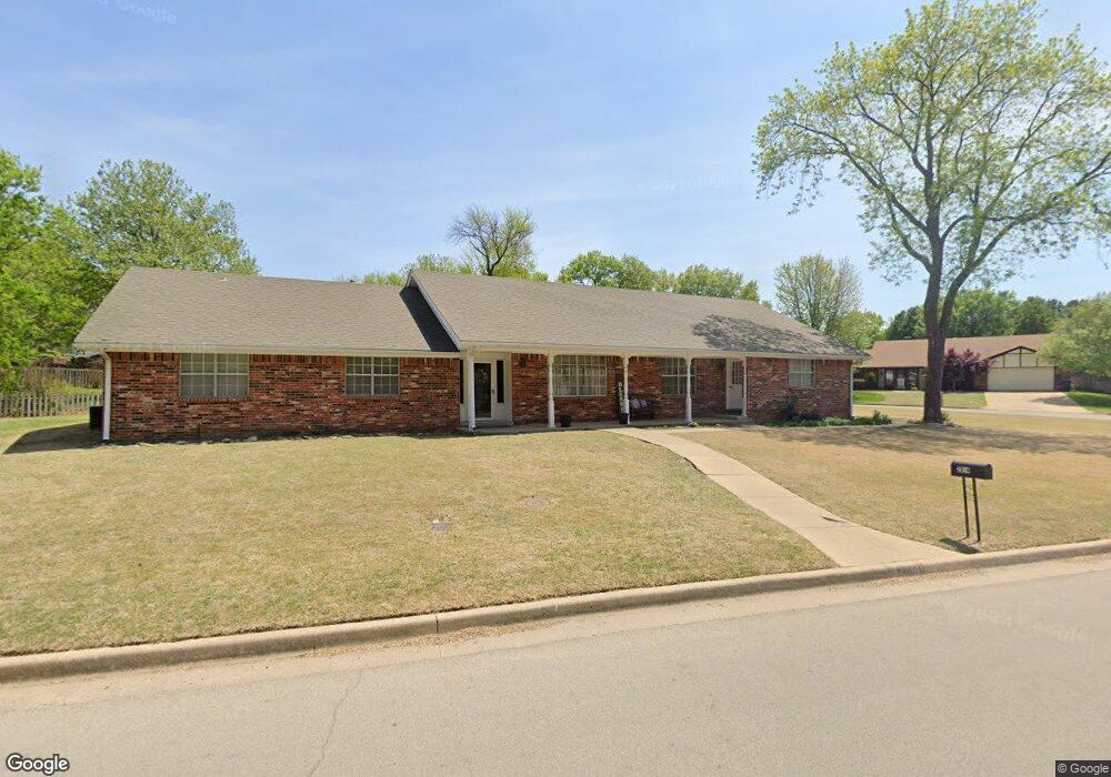 2914 Cambridge Ct, Bartlesville, OK 74006 - photo 1