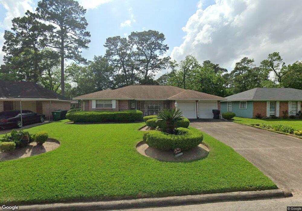 10519 Rockaway Dr, Houston, TX 77016 - photo 1