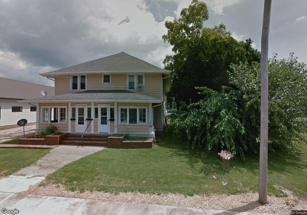 233 S Main St, Tipton, IN 46072 - photo 1