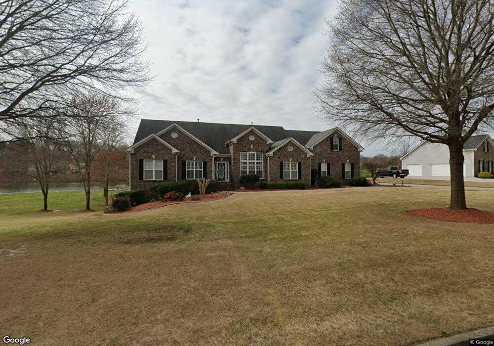 912 Cruce Lake Dr unit 1, Hoschton, GA 30548 - photo 1