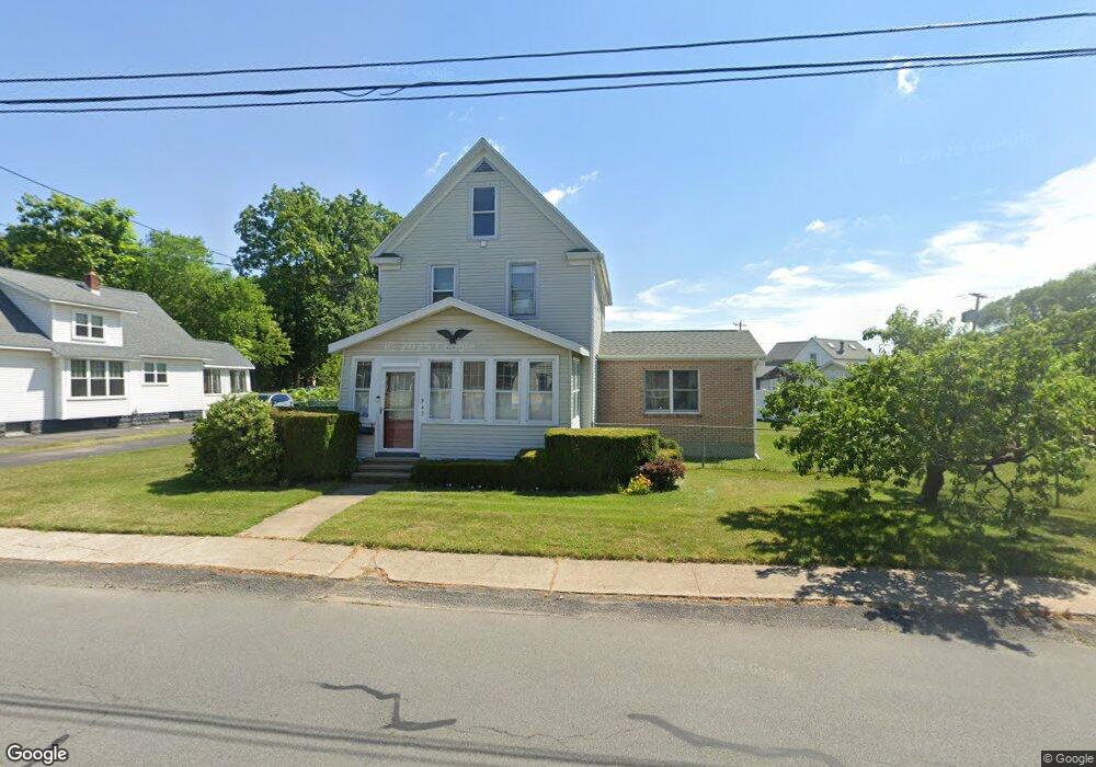 943 Draper Ave, Schenectady, NY 12306 - photo 1