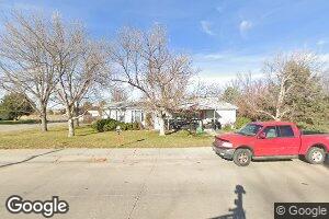 680 W 8th St, Chadron, NE 69337
