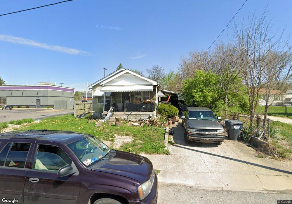2410 W 15th St, Anderson, IN 46016 - photo 1