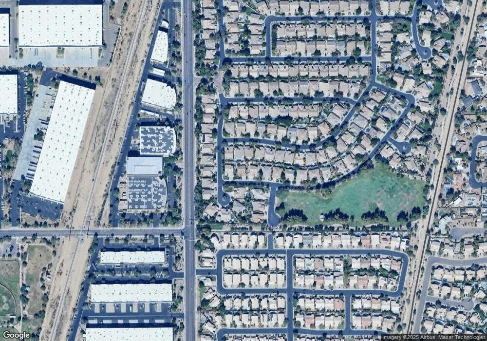 442 W Citation Ln, Tempe, AZ 85284 - photo 1