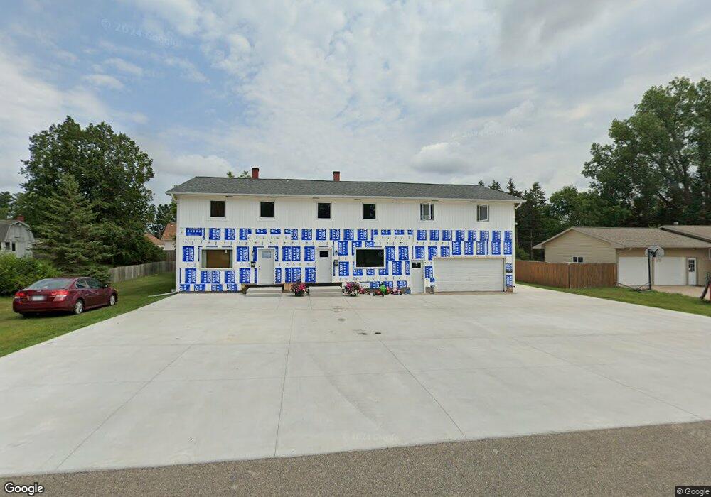 616 Woodland Ave unit 3, Park Rapids, MN 56470 - photo 1