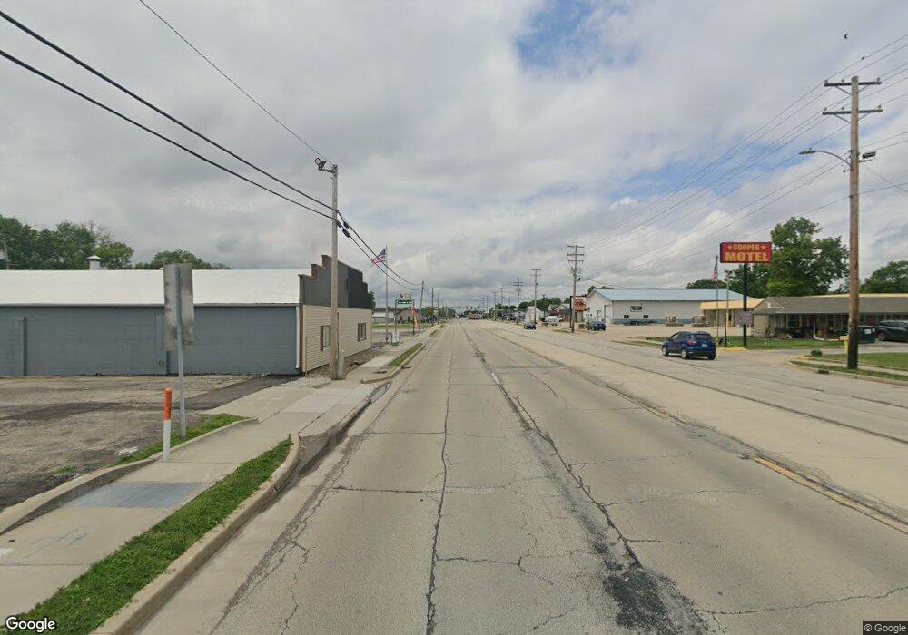 532 E Us Highway 36, Tuscola, IL 61953 - photo 1