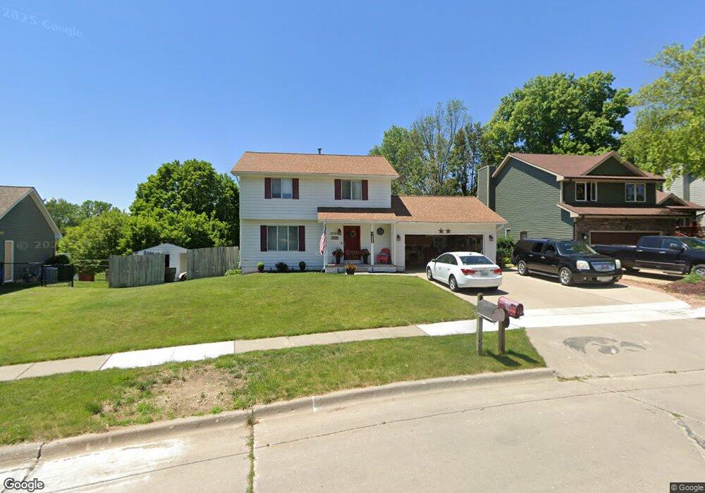 4236 SE 22nd St, Des Moines, IA 50320 - photo 1