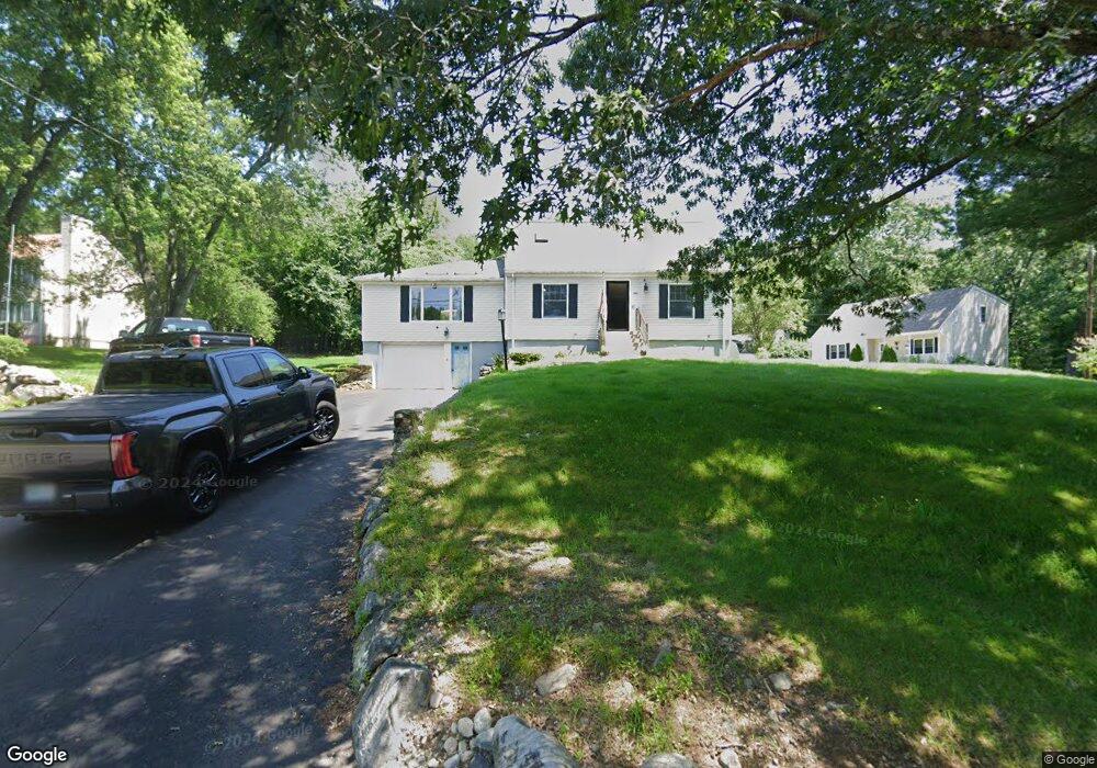 895 W Lowell Ave, Haverhill, MA 01832 - photo 1