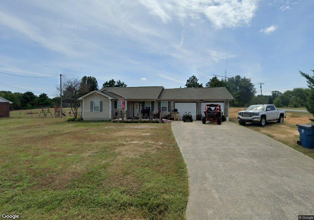 107 Mccreary Rd SE, Calhoun, GA 30701 - photo 1