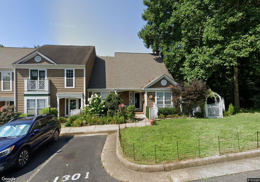 1301 Wimbledon Way, Charlottesville, VA 22901 - photo 1