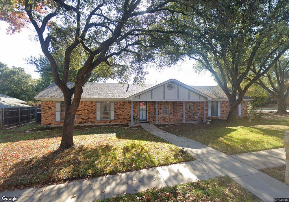 1100 Boston Blvd, Bedford, TX 76022 - photo 1