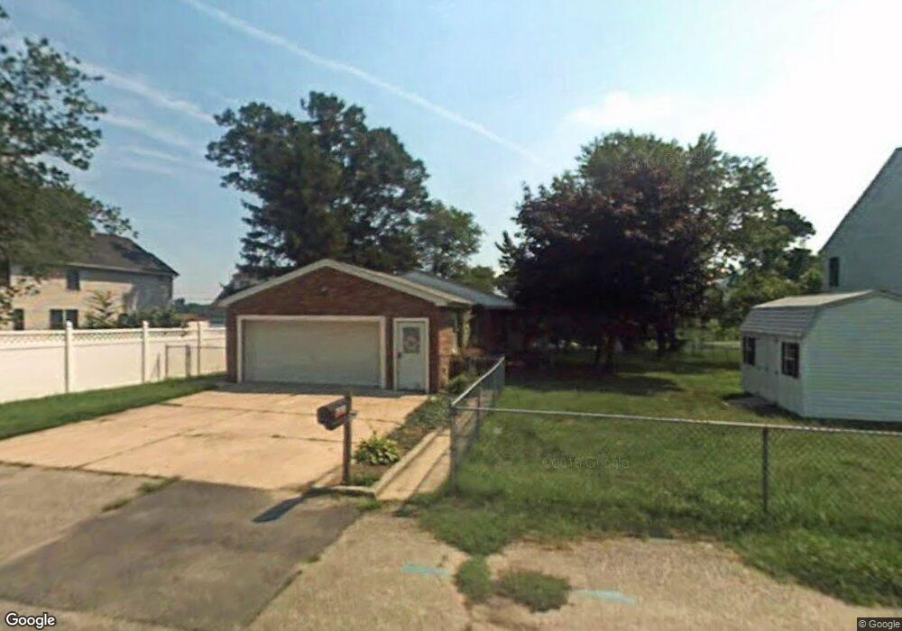 8228 Beach Rd, Clearwater Beach, MD 21226 - photo 1