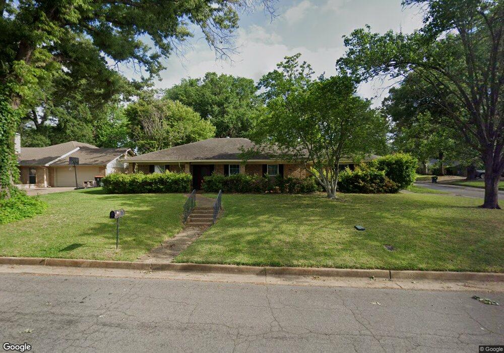 1218 Balmoral Dr, Tyler, TX 75703 - photo 1