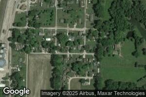 306 E Walnut St, Watson, IL 62473