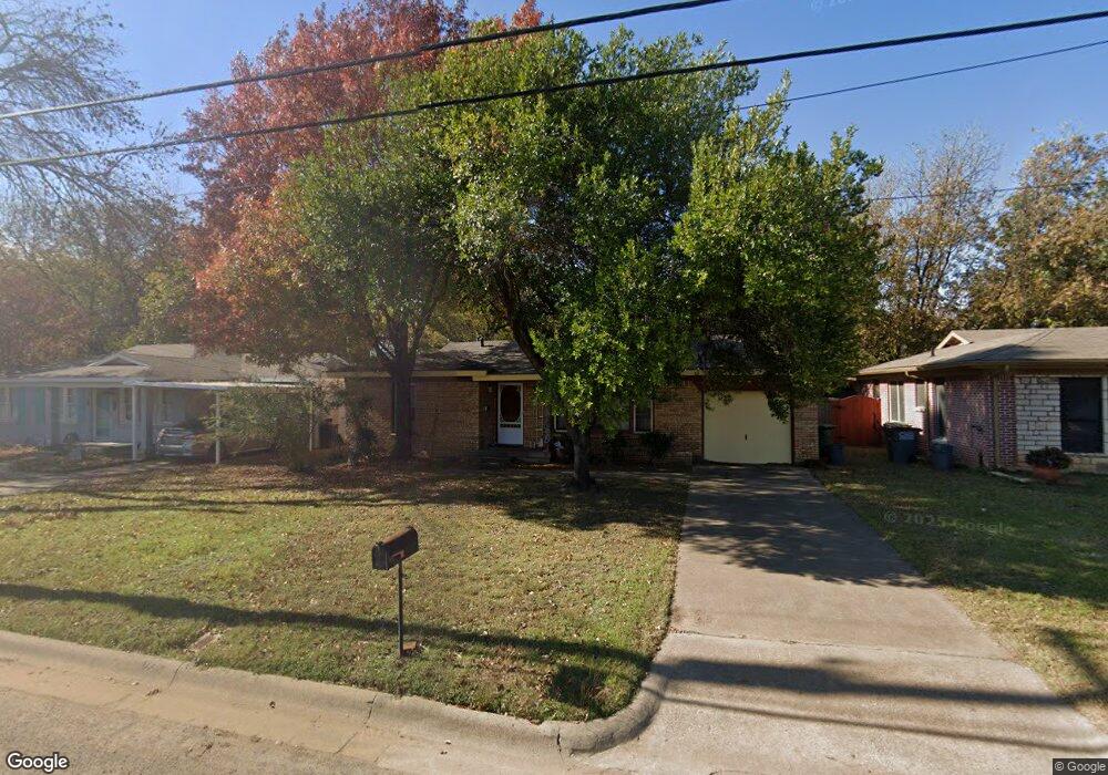 409 Harmon Rd, Hurst, TX 76053 - photo 1