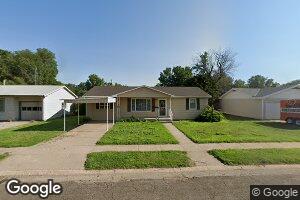 810 E 4th St, Kinsley, KS 67547