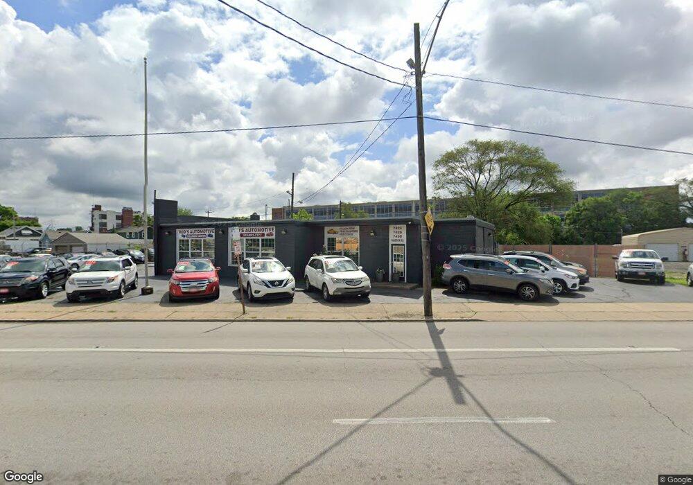 7426 Paddock Rd, Cincinnati, OH 45216 - photo 1