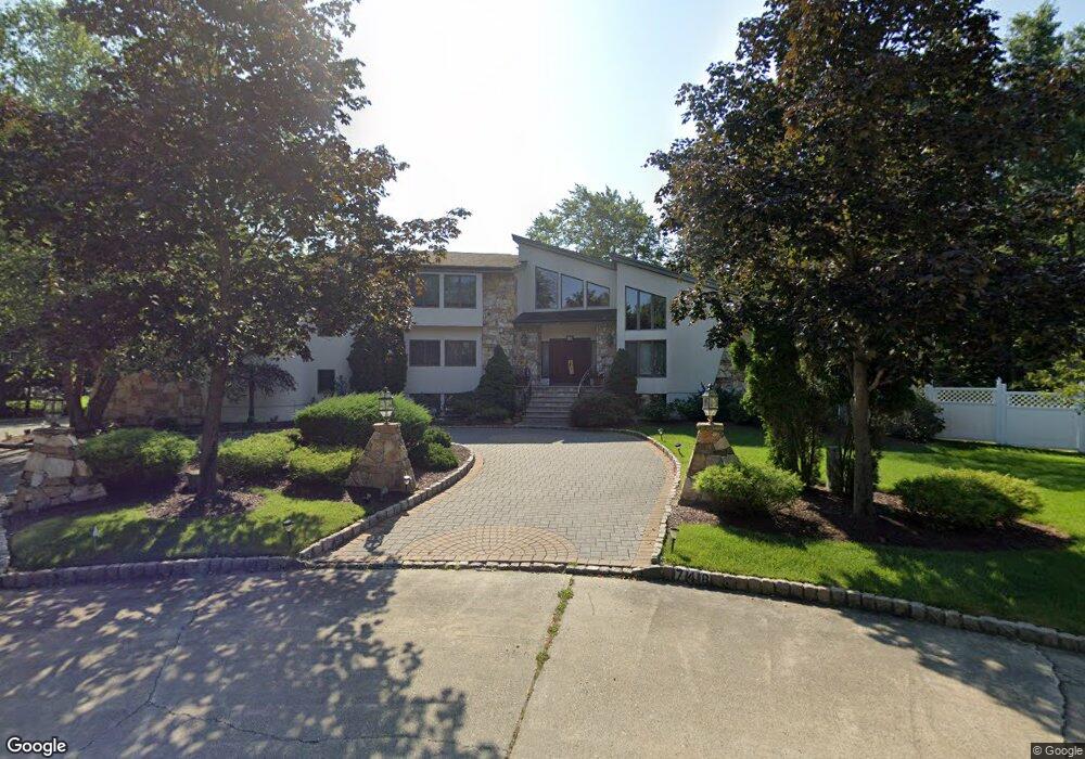748 Fillmore Ct, Paramus, NJ 07652 - photo 1