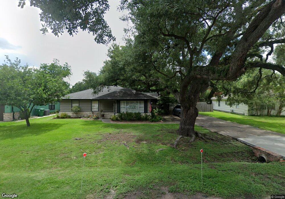 1729 Creek Dr, Houston, TX 77055 - photo 1
