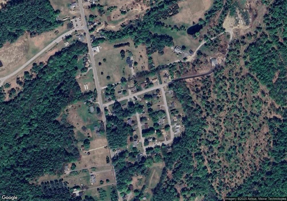 5 Frances St, Franklin, NH 03235 - photo 1