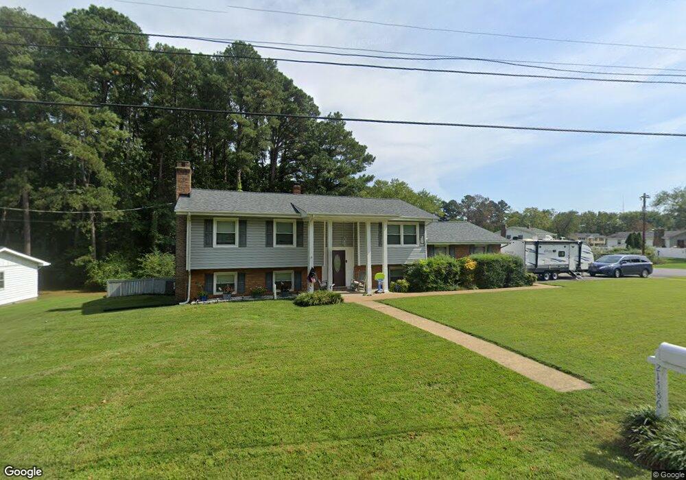 21486 Lynn Dr, Lexington Park, MD 20653 - photo 1