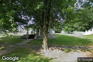 111 S Clermont St, Bowen, IL 62316