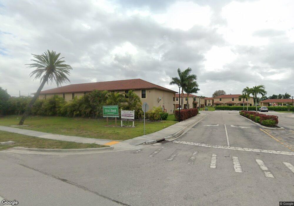 599 Amelia Cir, Belle Glade, FL 33430 - photo 1