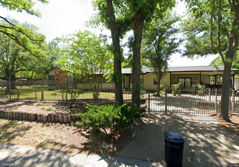 12225 Lake Forest Dr, Azle, TX 76020 - photo 1