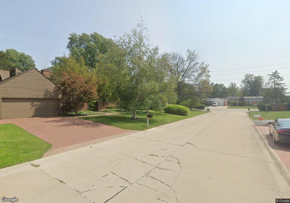 9 Carriage Way, Champaign, IL 61821 - photo 1
