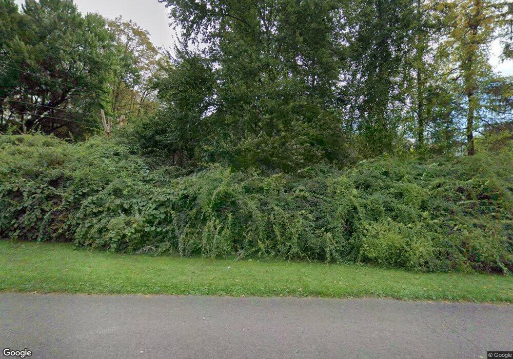 24 Atwood St, Middlebury, CT 06762 - photo 1