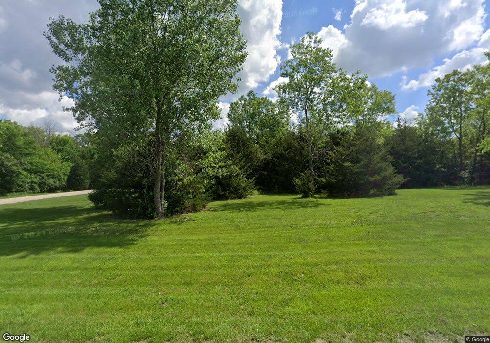 5504 SW Quail Run Dr, Topeka, KS 66610 - photo 1