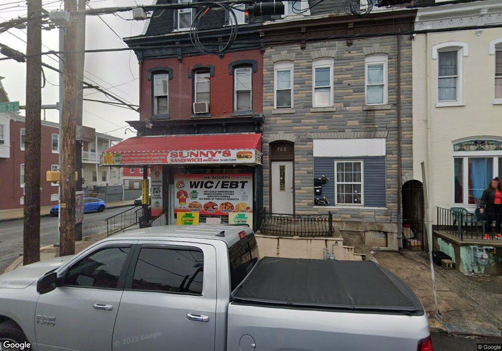 702 N 10th St, Reading, PA 19604 - photo 1