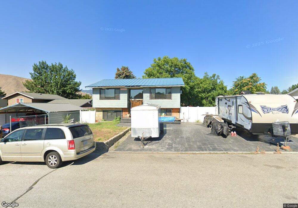 410 S Jarvis Ave, East Wenatchee, WA 98802 - photo 1