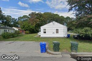 2 Concord Ct, Groton, CT 06340