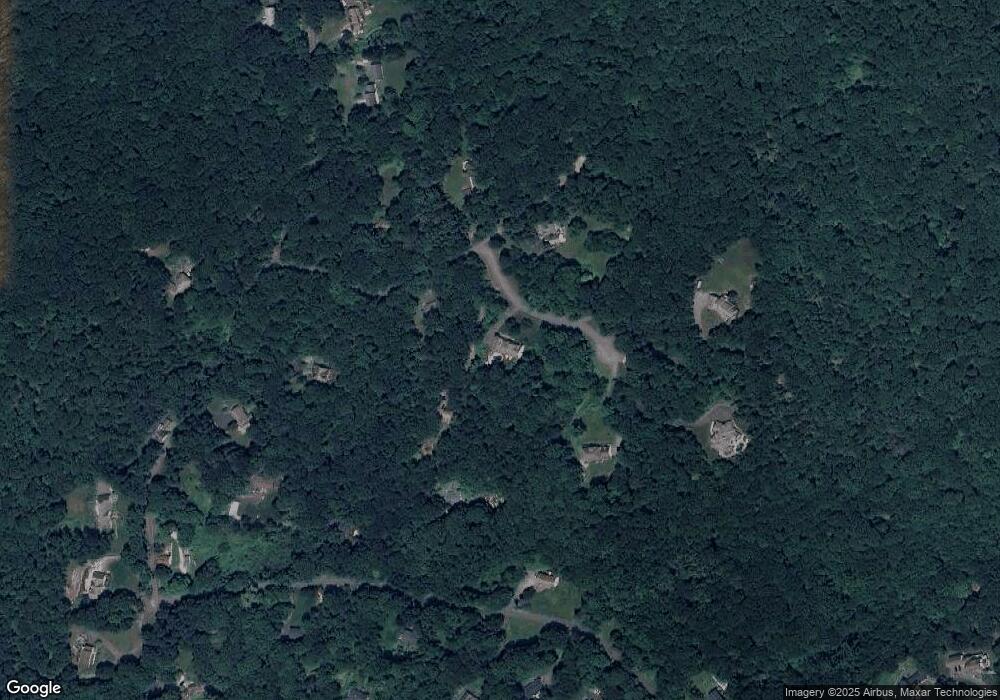 2 Pine Crest Ln, New Fairfield, CT 06812 - photo 1