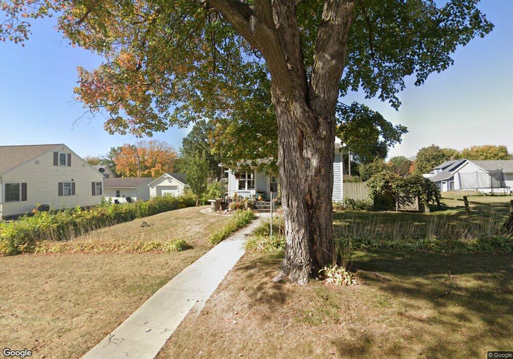 335 335 1st-Avenue-se, Harmony, MN 55939 - photo 1