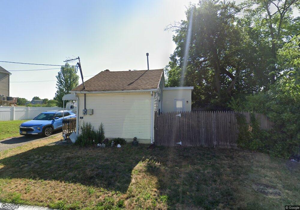 1502 Shore Rd, Keyport, NJ 07735 - photo 1