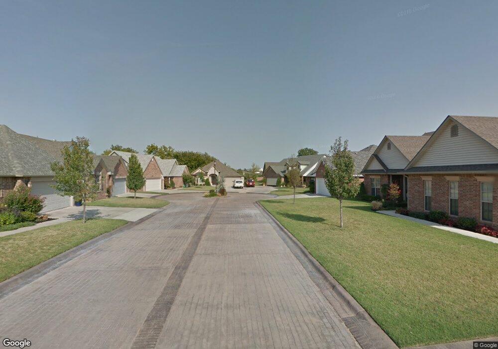 2304 Troon E, Shawnee, OK 74801 - photo 1