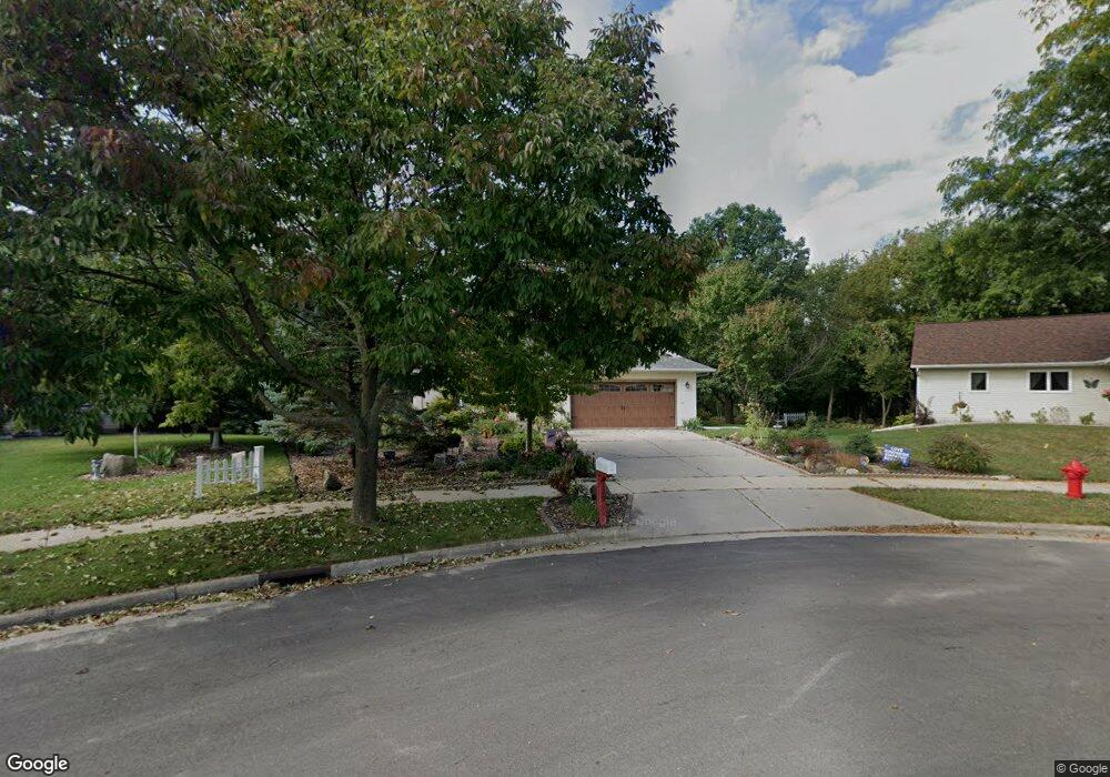 129 Village View Ct, Oregon, WI 53575 - photo 1