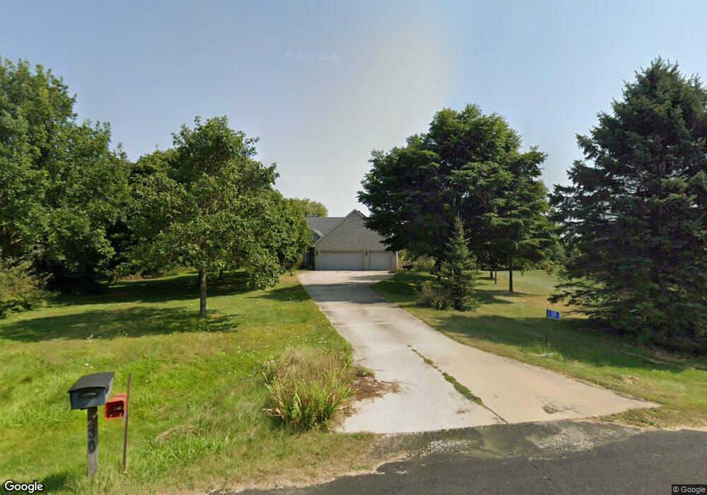 230 Joans Ct, Cedar Grove, WI 53013 - photo 1