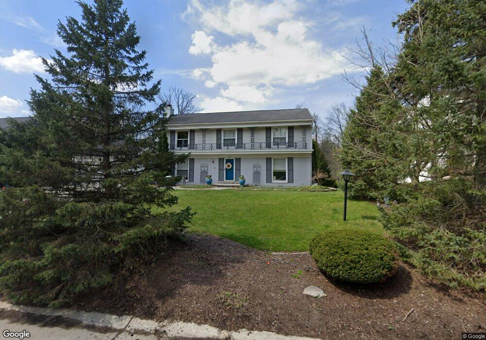 822 Shady Hollow Cir, Bloomfield Hills, MI 48304 - photo 1