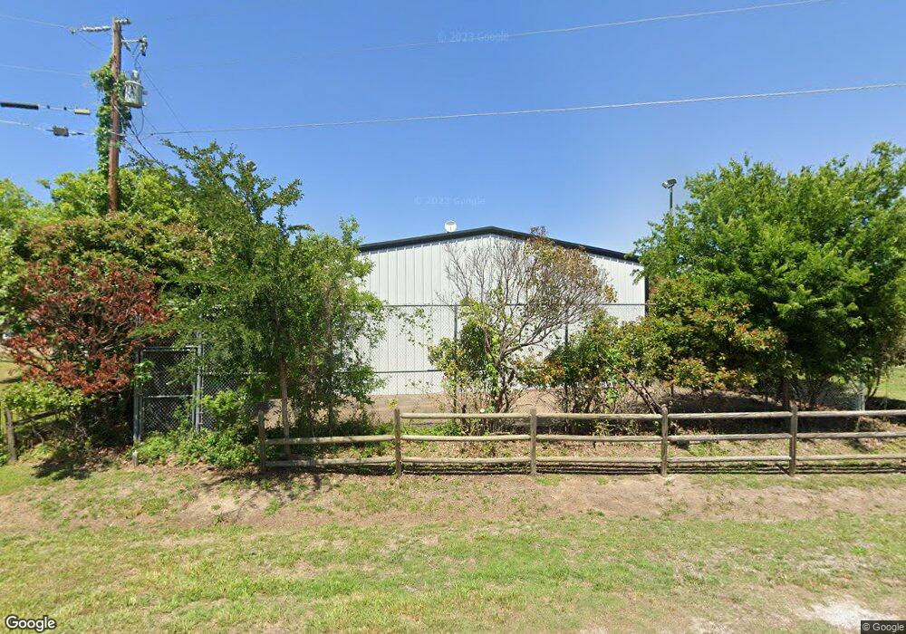 6800 Hill Ct, Azle, TX 76020 - photo 1