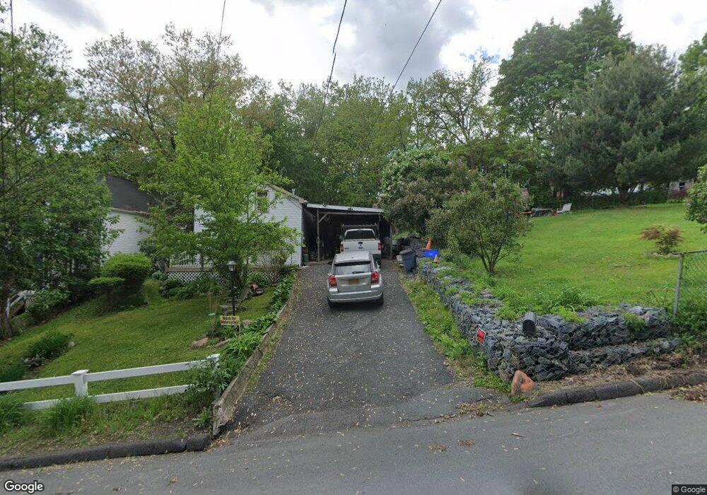 8 Snyder Ave, Troy, NY 12180 - photo 1