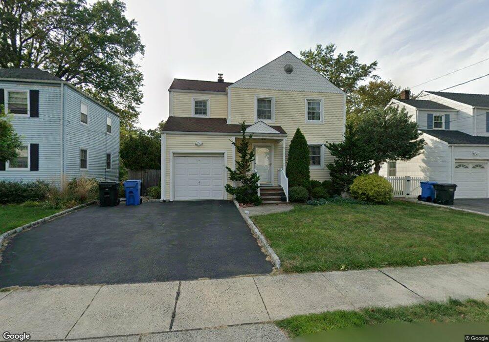 9 Newman St, Metuchen, NJ 08840 - photo 1